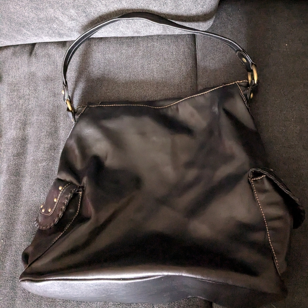 Pritzi handbag black faux leather with brass hardware - Picture 2 of 7